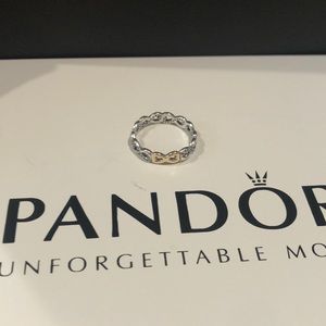 Pandora Ring
